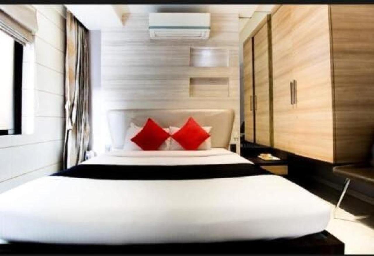 Hotel Pratiksha Residency Нави Мумбаи Экстерьер фото
